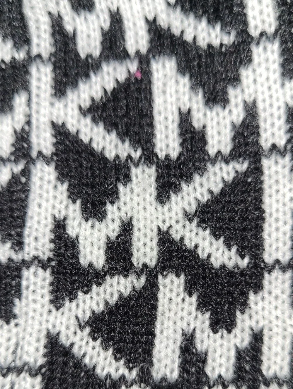 NWT Michael Kors Black and White MK Logo Knit Hat & Scarf Set
